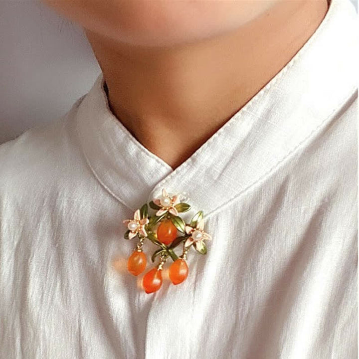 Broche pastoral de naranja y bayas para mujer