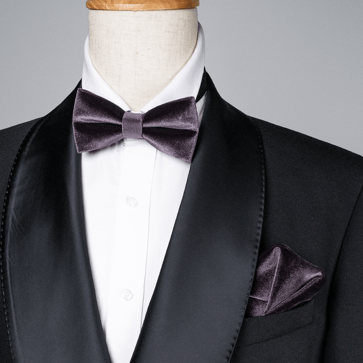 Pajarita de terciopelo de color morado oscuro liso para hombre