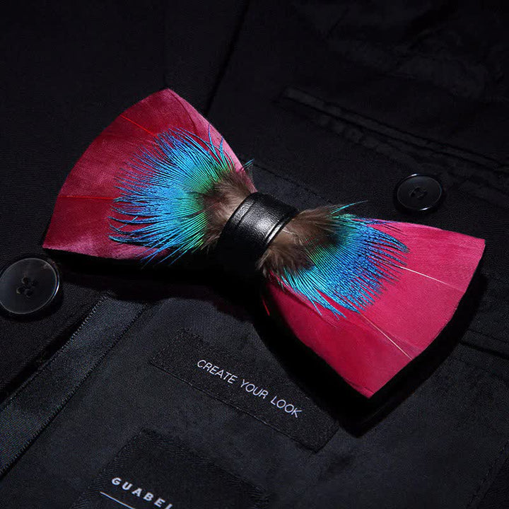 Colección de pajaritas de plumas hechas a mano en colores brillantes