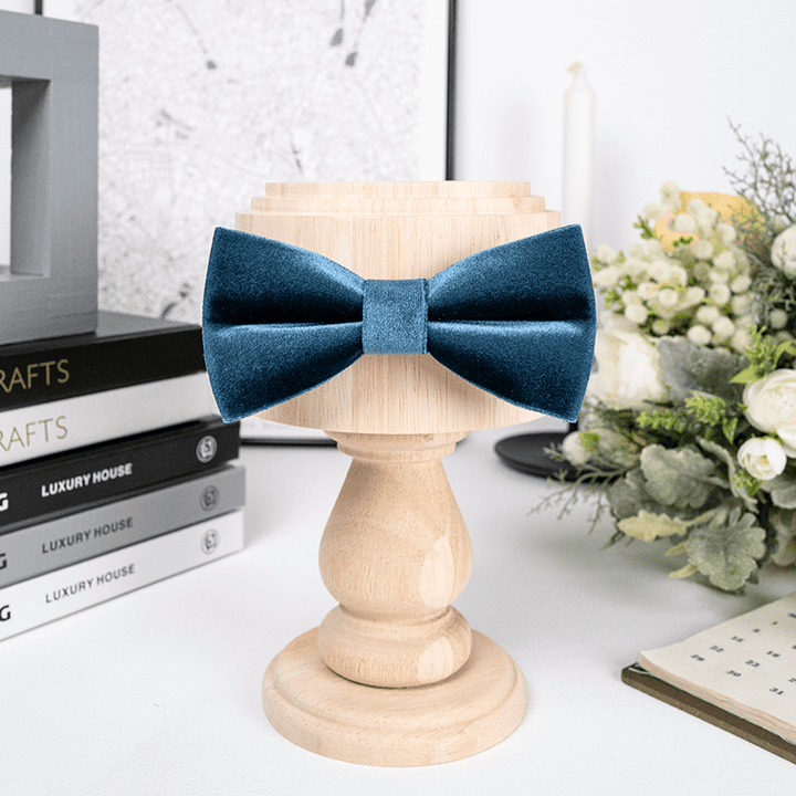 Pajarita de terciopelo de color liso azul Sax para hombre