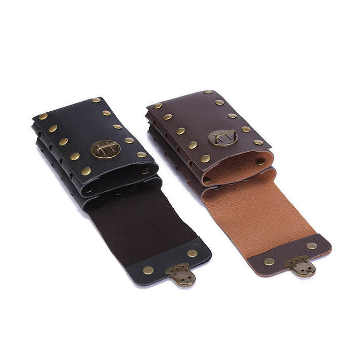 Estuche para teléfono con dos capas verticales y cinturón.