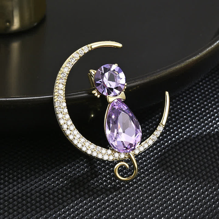 Broche de mujer con forma de luna y gatito en forma de menisco