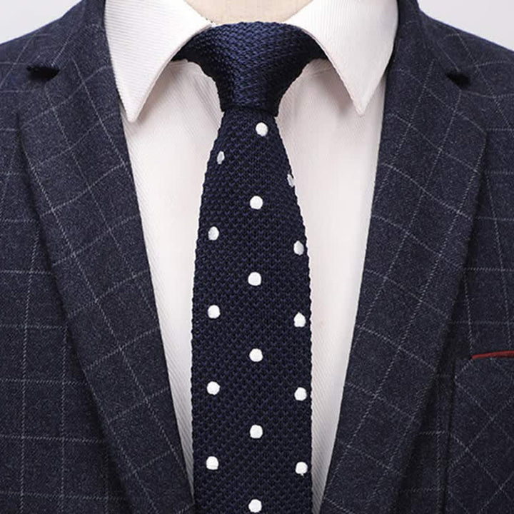 Corbata de punto con lunares blancos para hombre