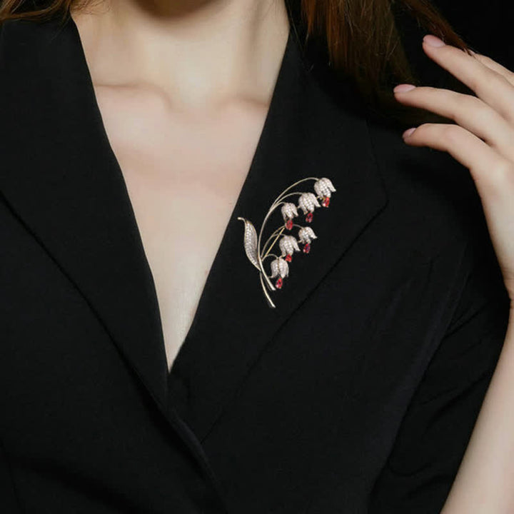 Broche de lirio de los valles para mujer