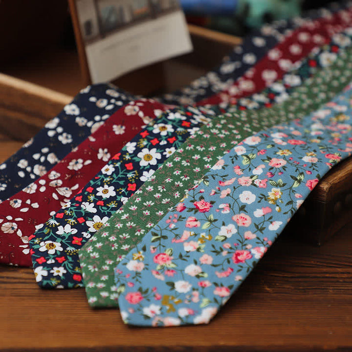 Corbata romántica floral ajustada para hombre