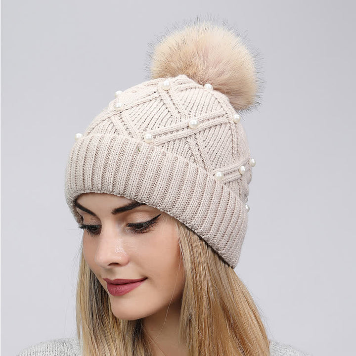 Gorro de punto elástico con pompones y perlas para mujer