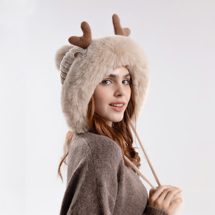 Gorro de punto con pompón de cuerno de ciervo para mujer