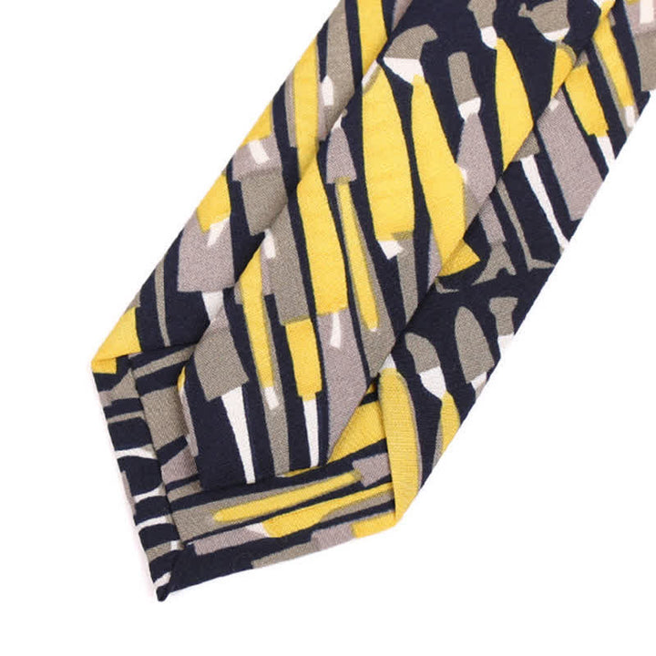 Corbata de hombre con multitudes en negro y amarillo