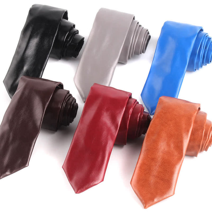 Corbata informal estrecha de cuero sintético para hombre