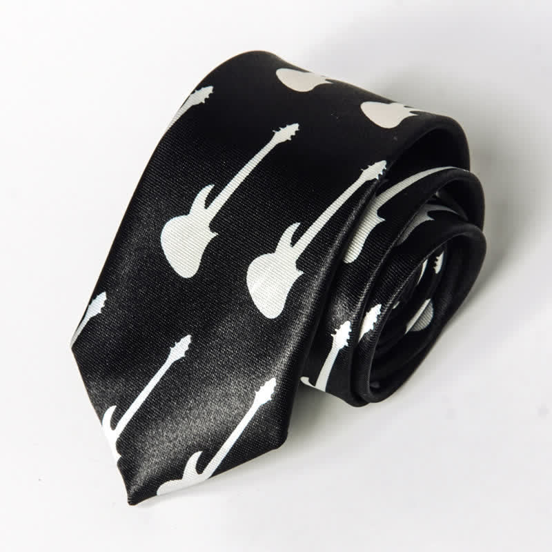 Corbata con notas musicales de piano y personalidad para hombre