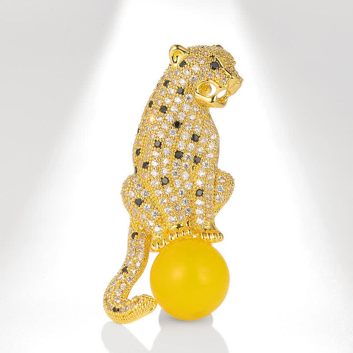 Broche de perlas con forma de pantera jaguar para hombre