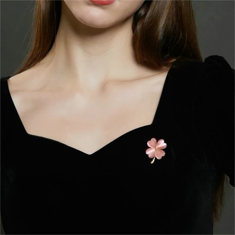 Broche de trébol de cuatro hojas de la suerte para mujer