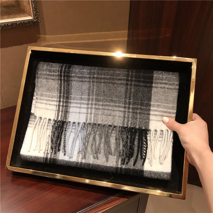 Bufanda unisex de cuadros grandes y cálidos de Lamb Edinburgh - #9 - image 23