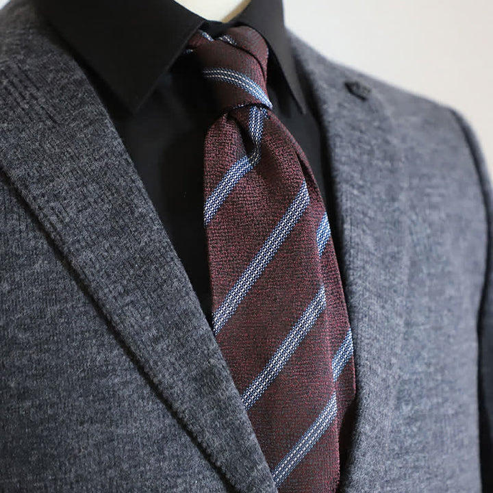 Corbata formal clásica de rayas para hombre