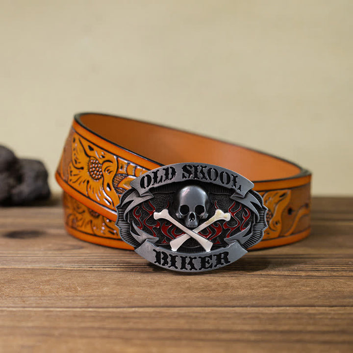 Cinturón de cuero con hebilla de calavera y huesos cruzados para hombre hecho a mano