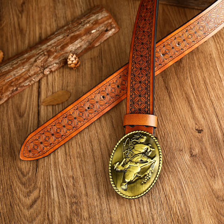 Cinturón de cuero con hebilla geométrica y diseño de caballo para hombre