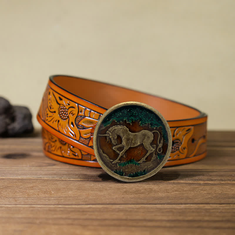 Cinturón de cuero con hebilla de bronce antiguo y diseño de unicornio místico para hombre