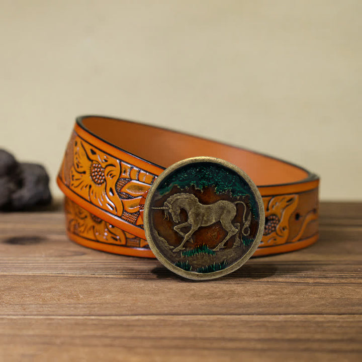 Cinturón de cuero con hebilla de bronce antiguo y diseño de unicornio místico para hombre