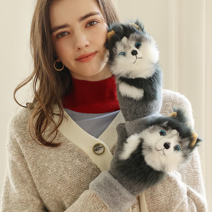 Guantes de mujer con pelo de animalito bonito.