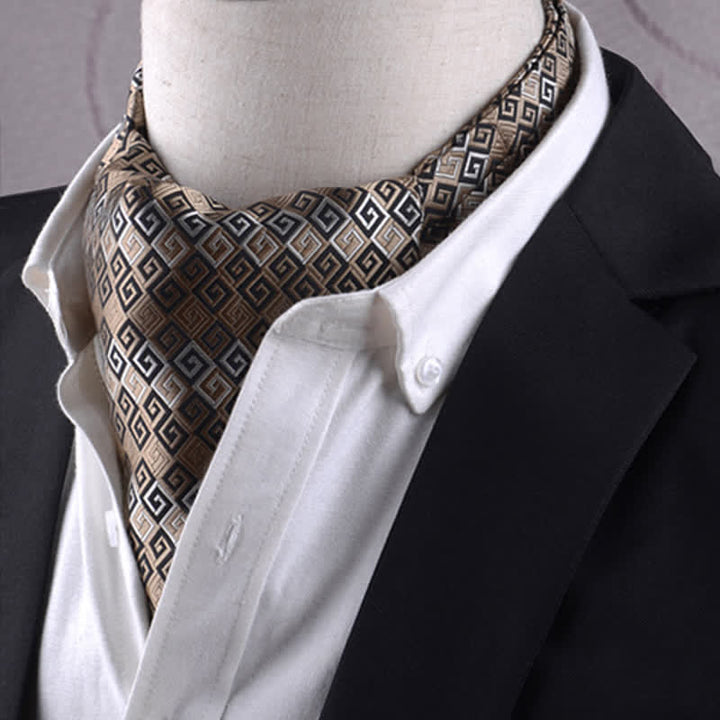 Corbata de textura suave con diseño de clave griega de BurlyWood