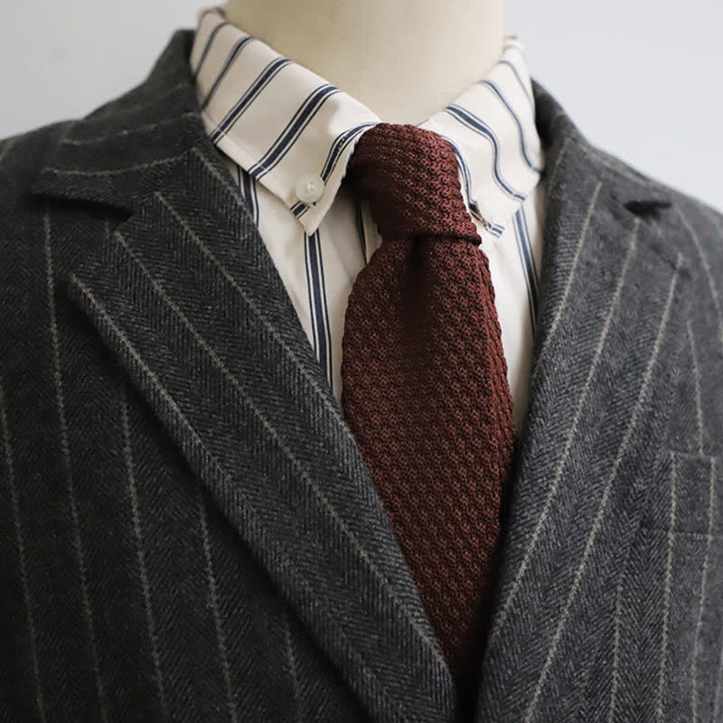Corbata de punto estrecha y fina de color liso para hombre