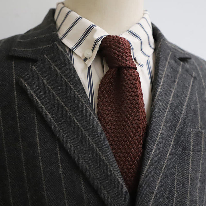 Corbata de punto estrecha y fina de color liso para hombre
