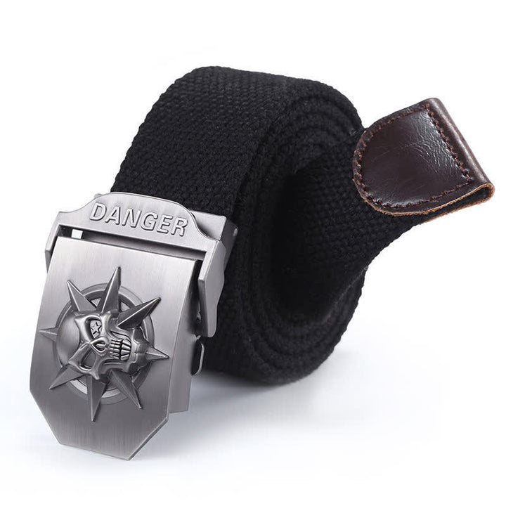 Cinturón de lona tejida con hebilla automática de calavera para hombre