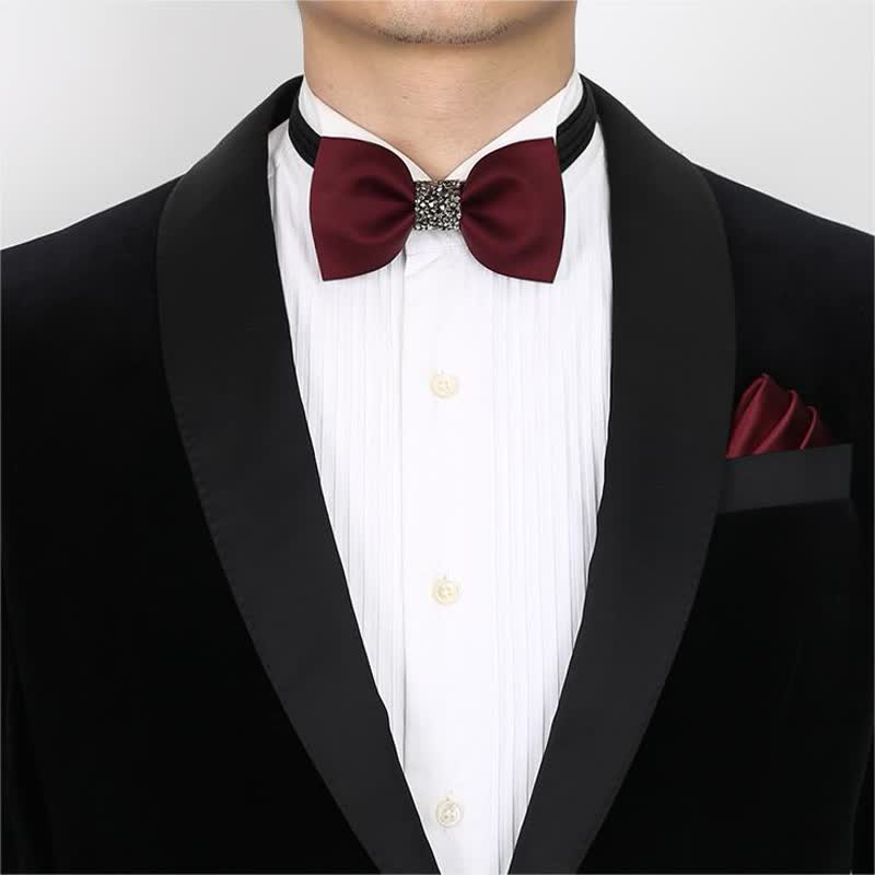 Pajarita con detalles brillantes en el centro para hombre - image 1