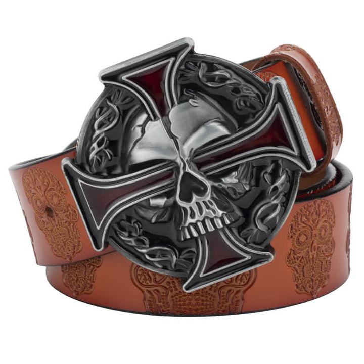 Cinturón de cuero con estampado de calavera en relieve para hombre