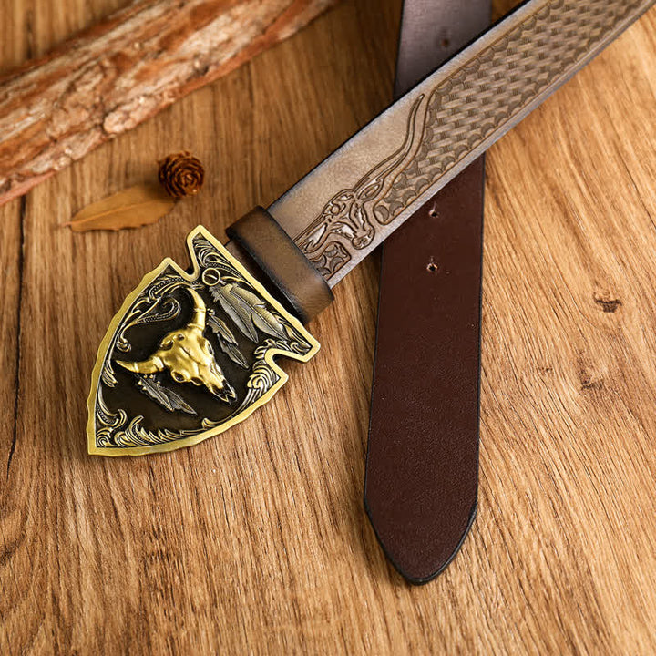 Cinturón de cuero estilo étnico con cabeza de toro dominante para hombre
