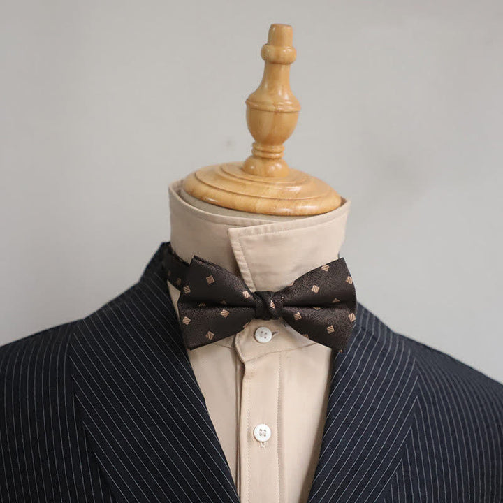 Pajarita vintage delicada y sencilla para hombre