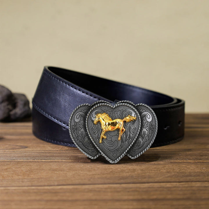 Cinturón de cuero con hebilla triple en forma de corazón y diseño de caballo para hombre