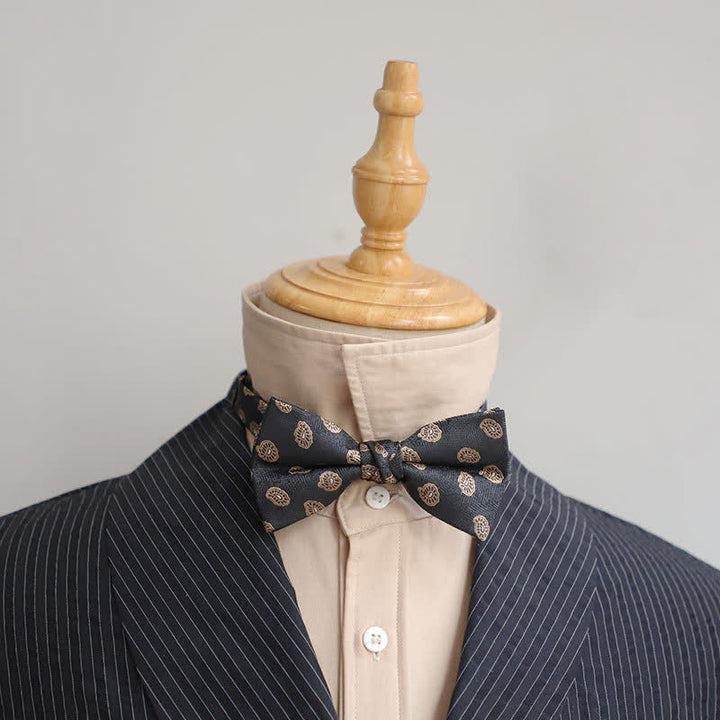 Pajarita vintage delicada y sencilla para hombre