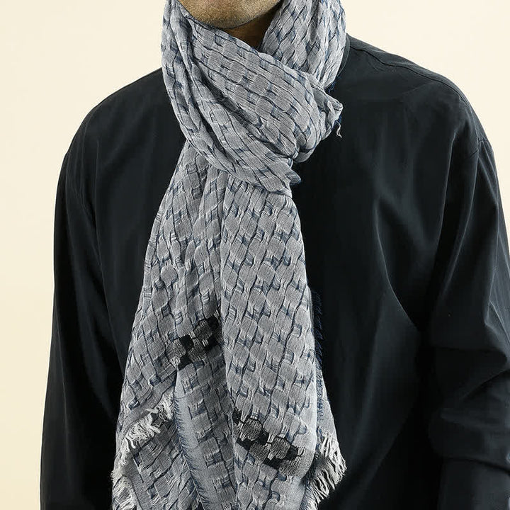 Bufanda con borlas y cuadros arrugados para hombre