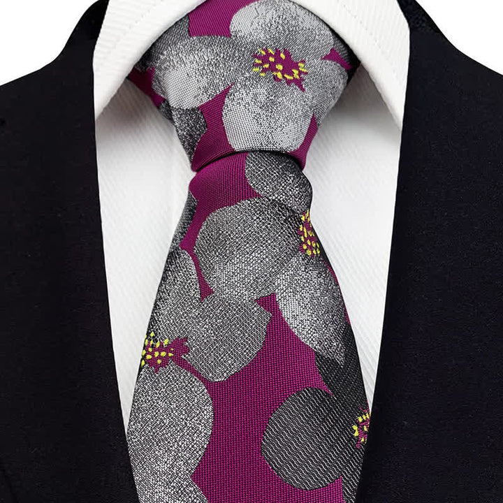 Corbata elegante con flores grandes para hombre