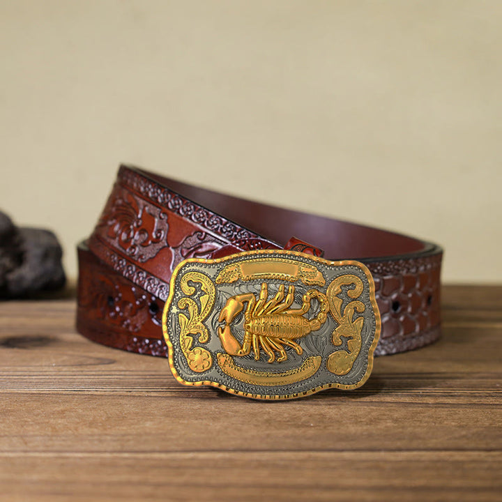 Cinturón de cuero con hebilla de escorpión dorado para hombre hecho a mano