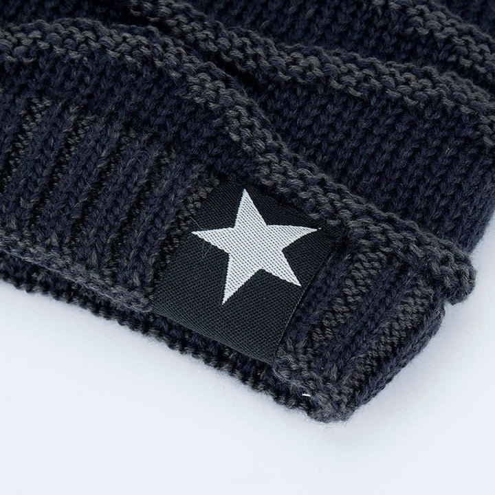 Gorro de punto de cinco estrellas con forro polar