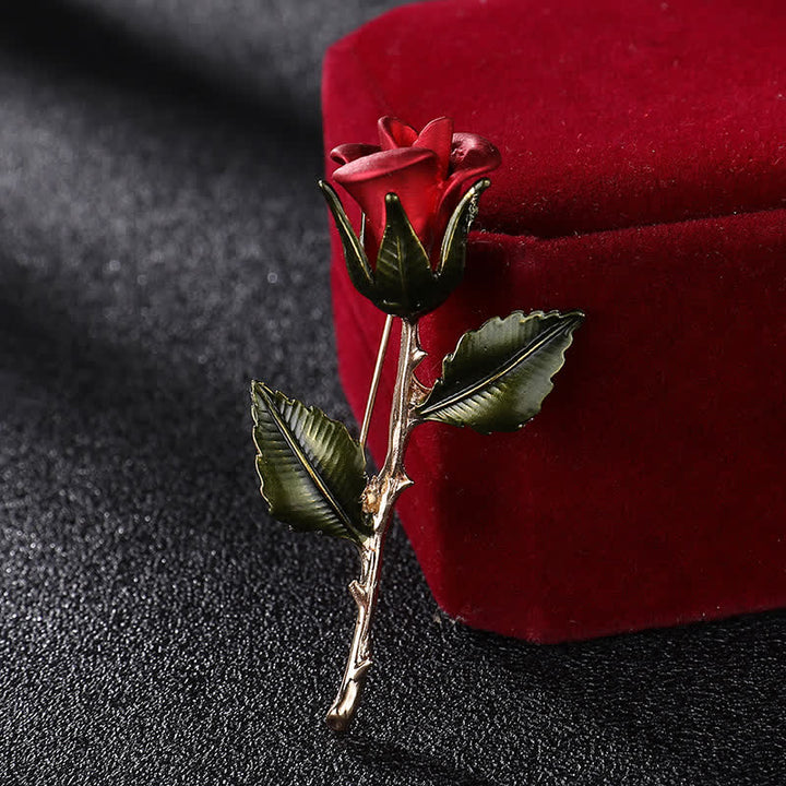 Broche romántico de rosa dorada para hombre