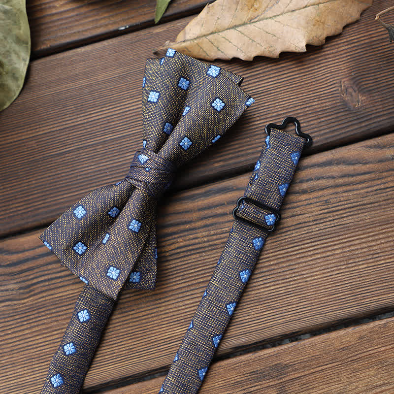 Pajarita floral con rayas británicas para hombre
