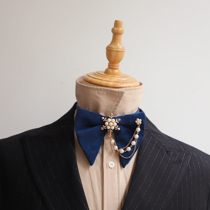 Pajarita de terciopelo con cadena de perlas y copos de nieve para hombre