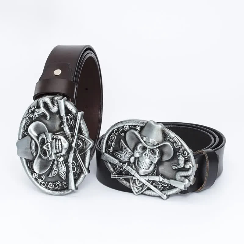 Cinturón de cuero con calavera pirata y pistolas cruzadas para hombre