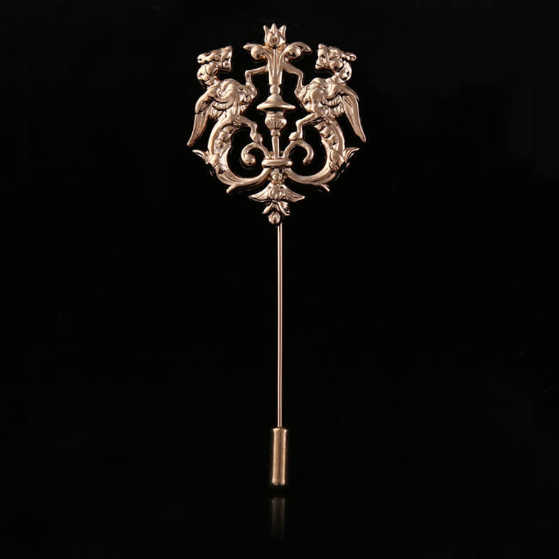 Broche de león doble hueco para hombre