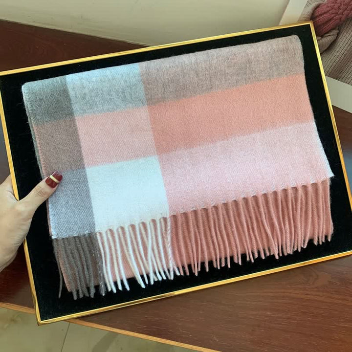 Bufanda unisex de cuadros grandes y cálidos de Lamb Edinburgh - image 45