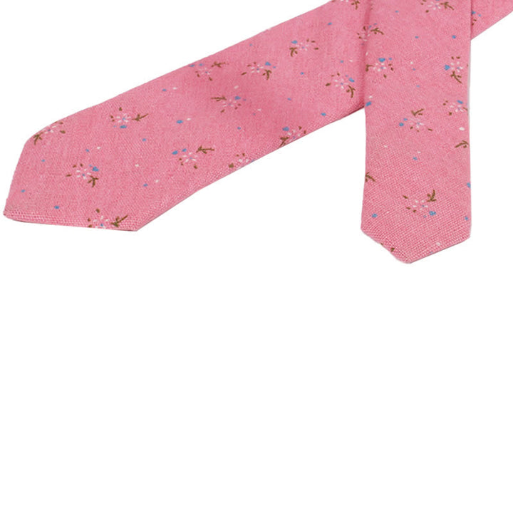 Corbata fina elegante con diseño floral para hombre