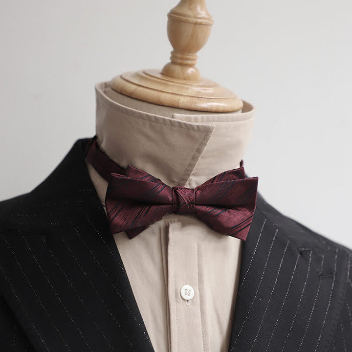 Pajarita de caballero de la serie Burgundy para hombre