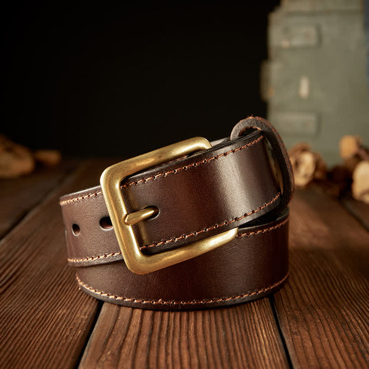 Cinturón de cuero vintage con hebilla de una sola punta para hombre