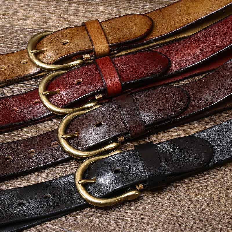 Cinturón de cuero desgastado y arrugado para hombre