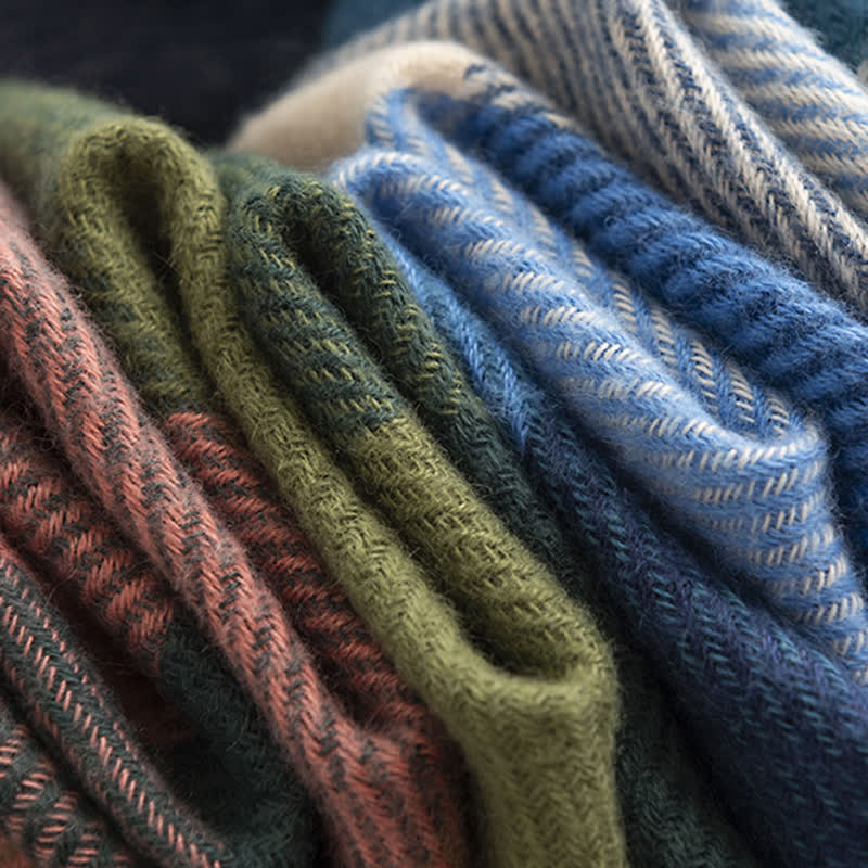 Bufanda con flecos de colores vivos y brillantes para mujer