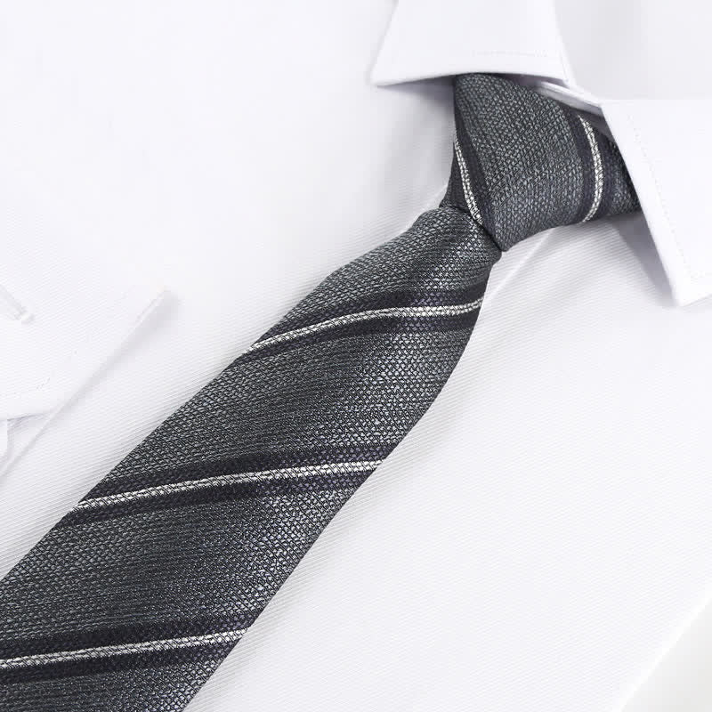 Corbata moderna de rayas con textura para hombre