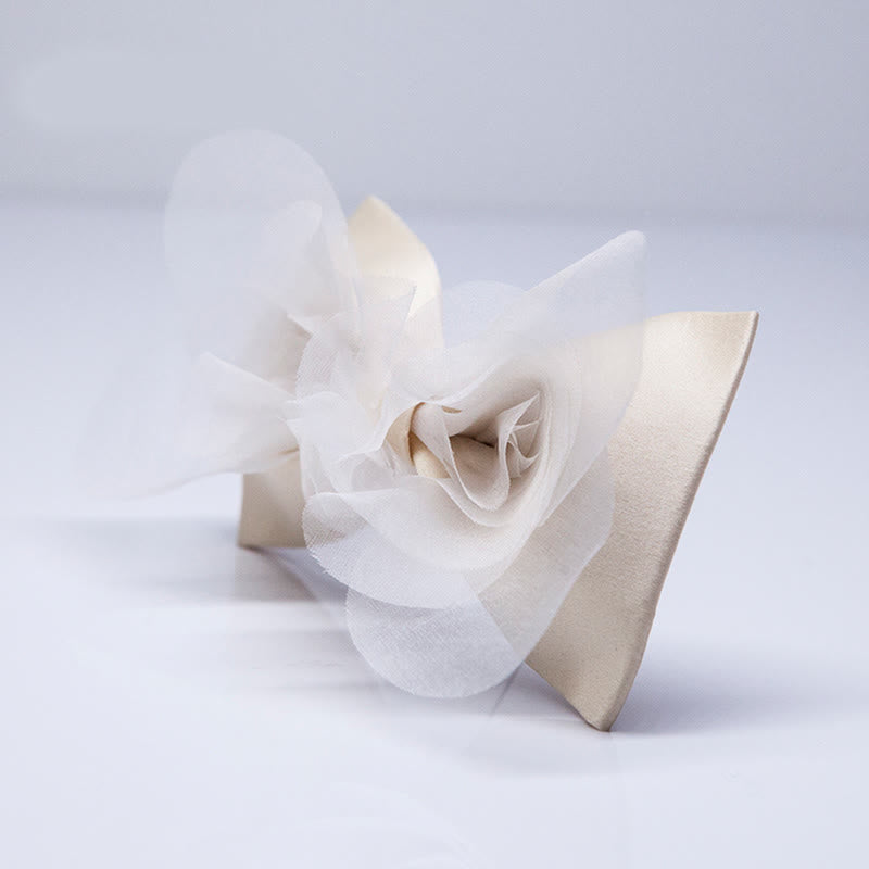Pajarita elegante de organza color blanco marfil cálido para hombre